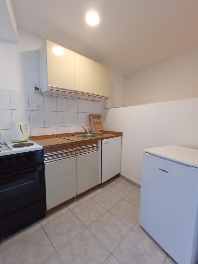 Studio Apartment Tonka Σίμπενικ Εξωτερικό φωτογραφία