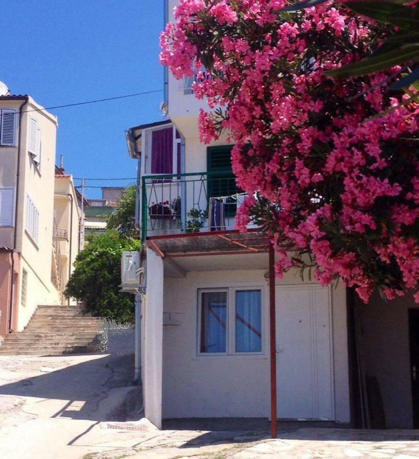 Studio Apartment Tonka Σίμπενικ Εξωτερικό φωτογραφία